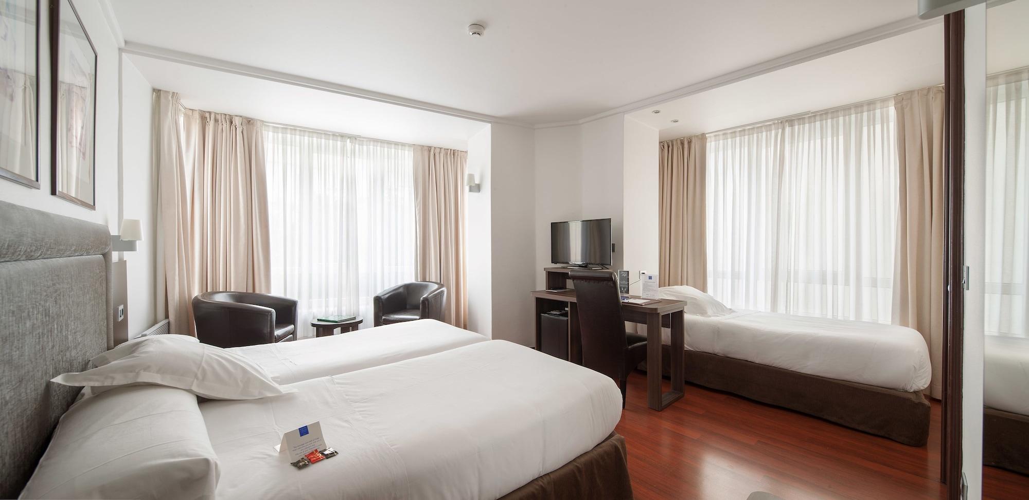 Hotel Yoldi Пампона Екстериор снимка