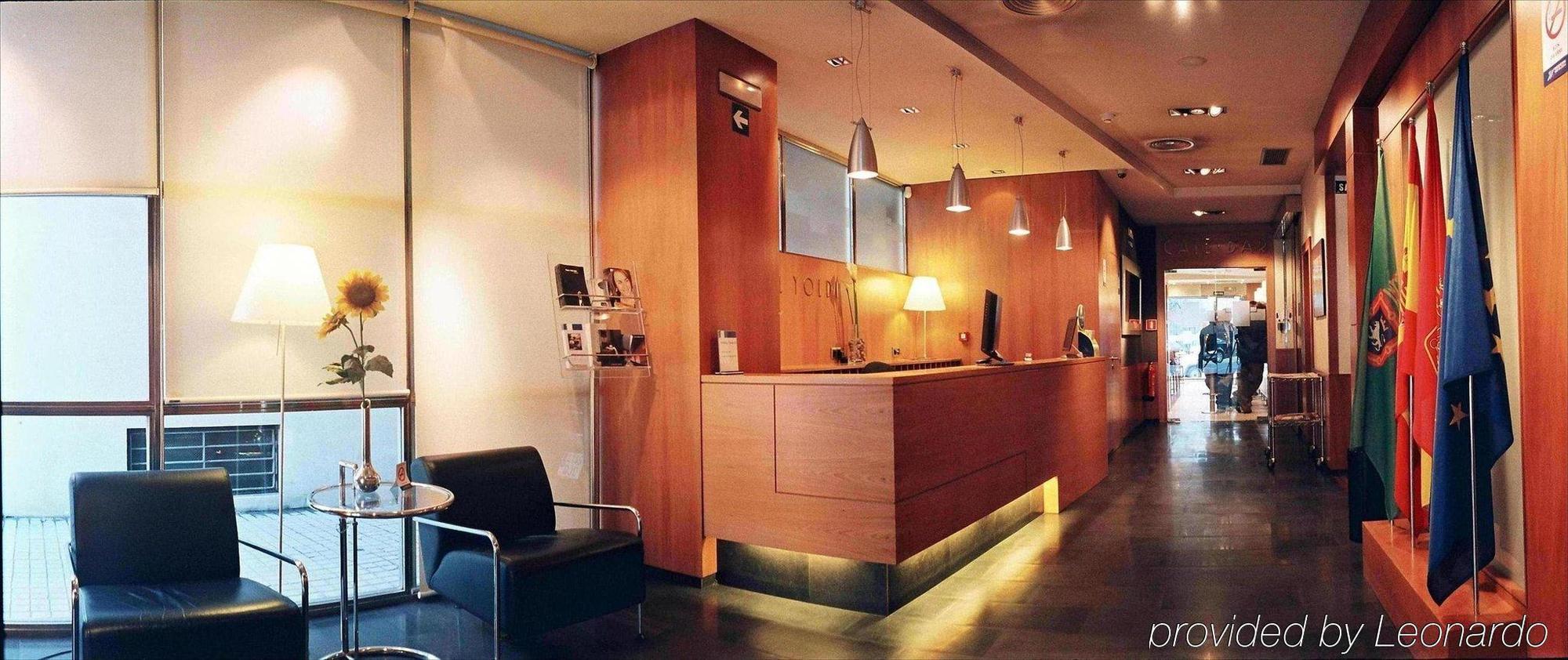 Hotel Yoldi Пампона Интериор снимка