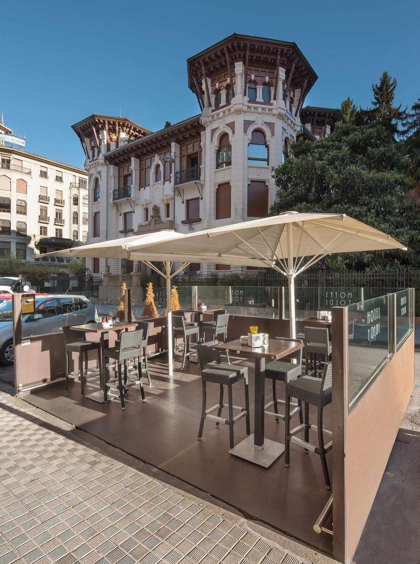 Hotel Yoldi Пампона Екстериор снимка